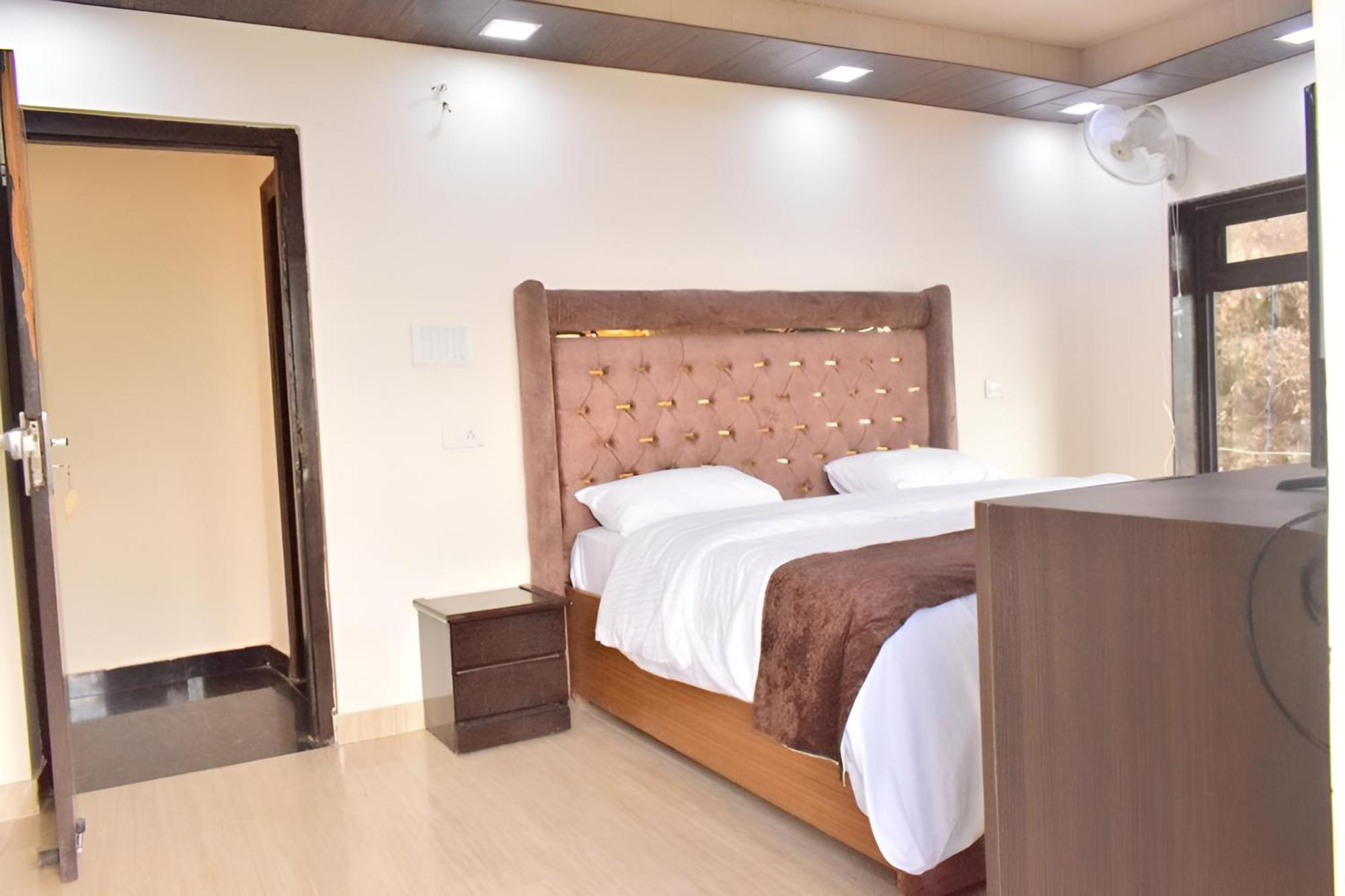 Rudhraksh Villa 4Br- Perfect Vacay Villa Mussoorie Exterior foto